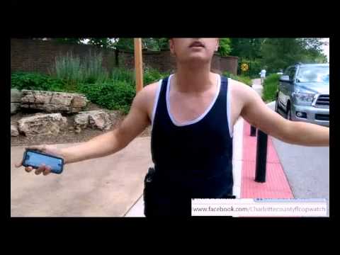 WATCH A LIBERAL DEMOCRAT COMMUNIST FREAK OUT ON A LEGAL OPEN CARRY GUY – YouTube