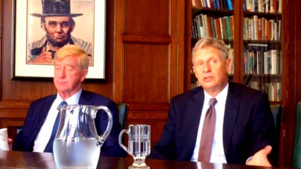 Gary Johnson and William Weld at ChicagoTribune – YouTube