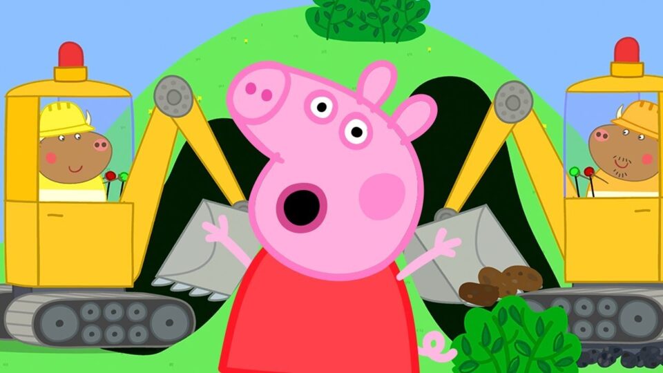 Peppa Pig Official Channel | Peppa Pig’s Way to the Vet on Mr Bull’s New Road