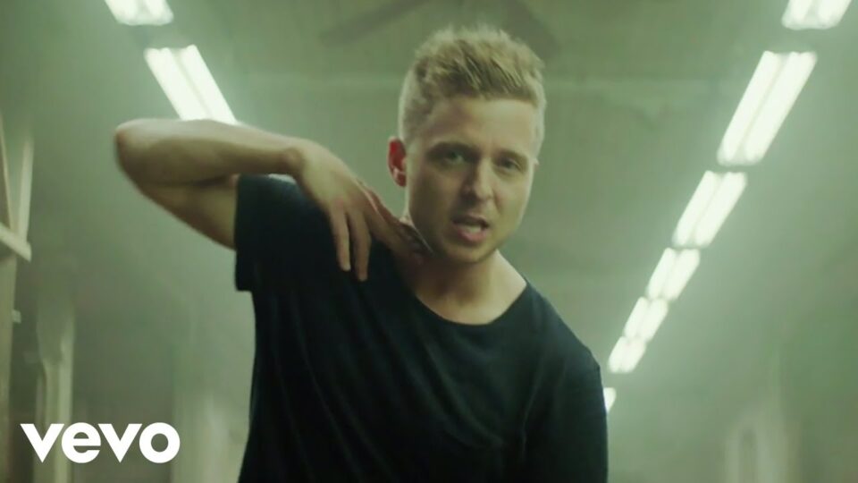 OneRepublic – Counting Stars (Official Music Video)