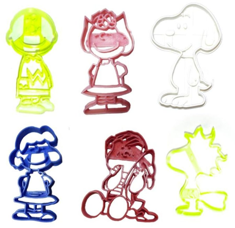 Theme of Charlie Brown Peanuts Cartoon Comic Set Of 6 Cookie Cutters USA PR1173