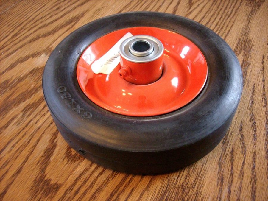 Lawn Boy commercial steel ball bearing wheel tire 678513 / 681979
