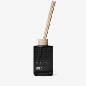 SKANDINAVISK Clear Glass Reed Diffuser - Koto - 200ml