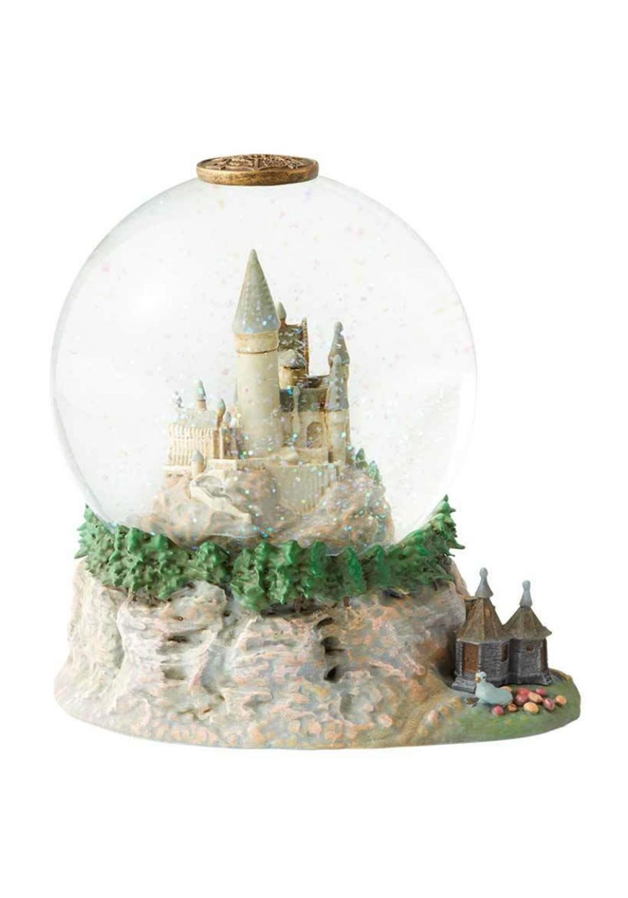 Hogwart's Castle Snow Globe