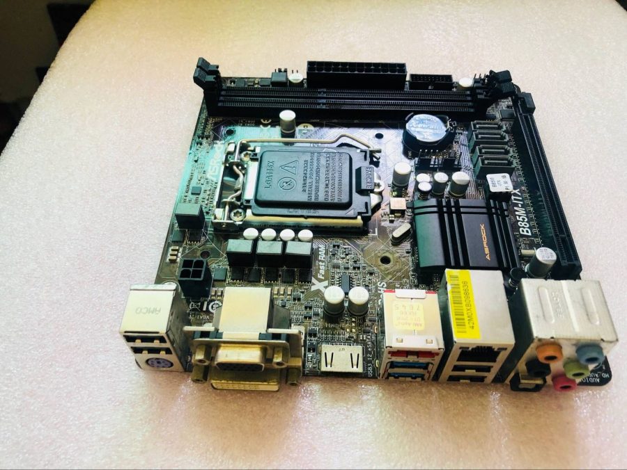 ASRock B85M-ITX Intel LGA 1150/ H3 Mini-ITX Motherboard w/back Panel