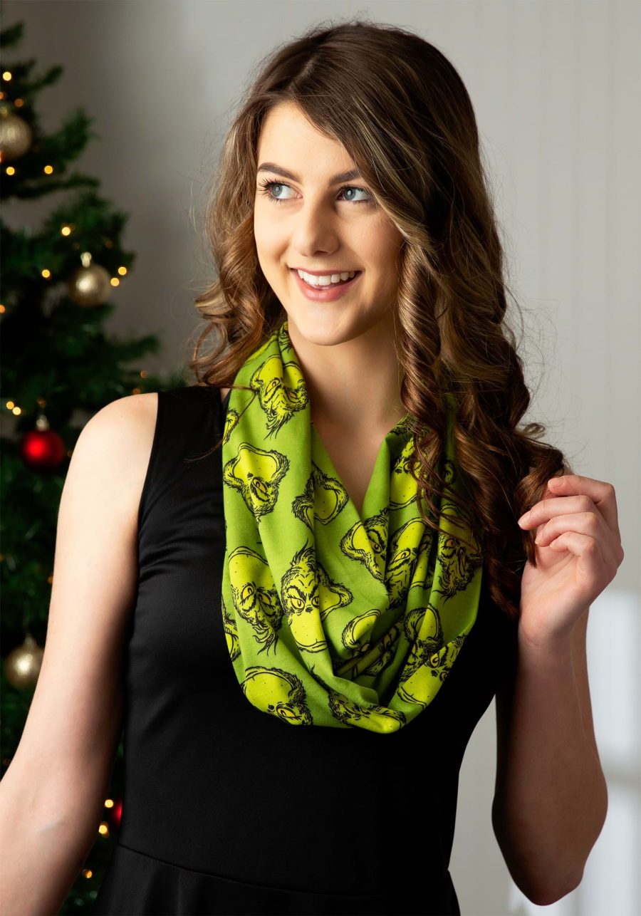 Dr. Seuss The Grinch Jersey Scarf for Women