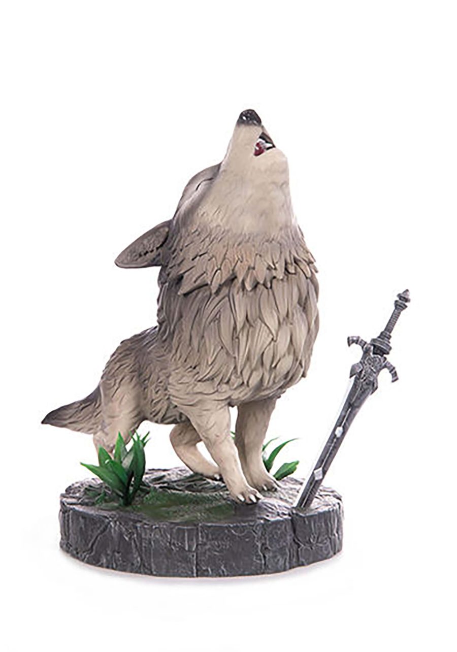 F4F Presents Dark Souls The Great Grey Wolf Sif Statue