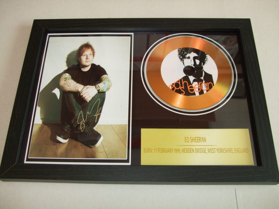 ed sheeran signed disc