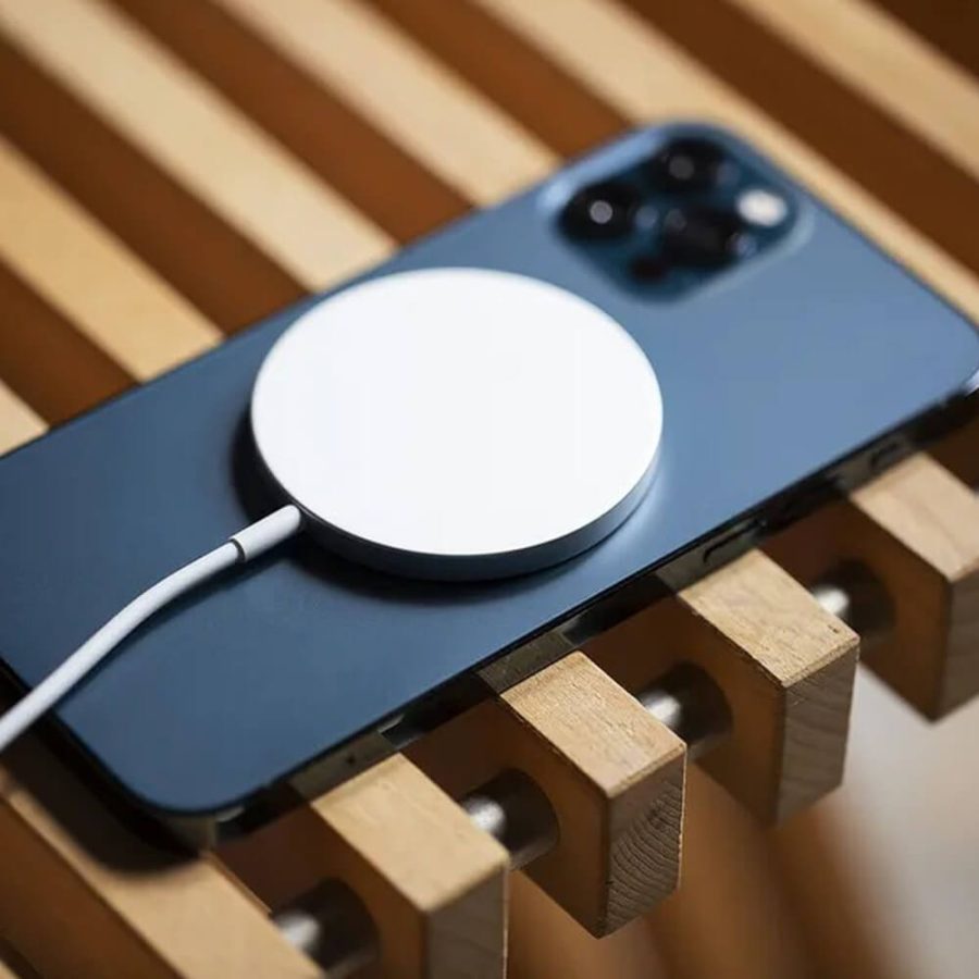 Magnetic Wireless Charger