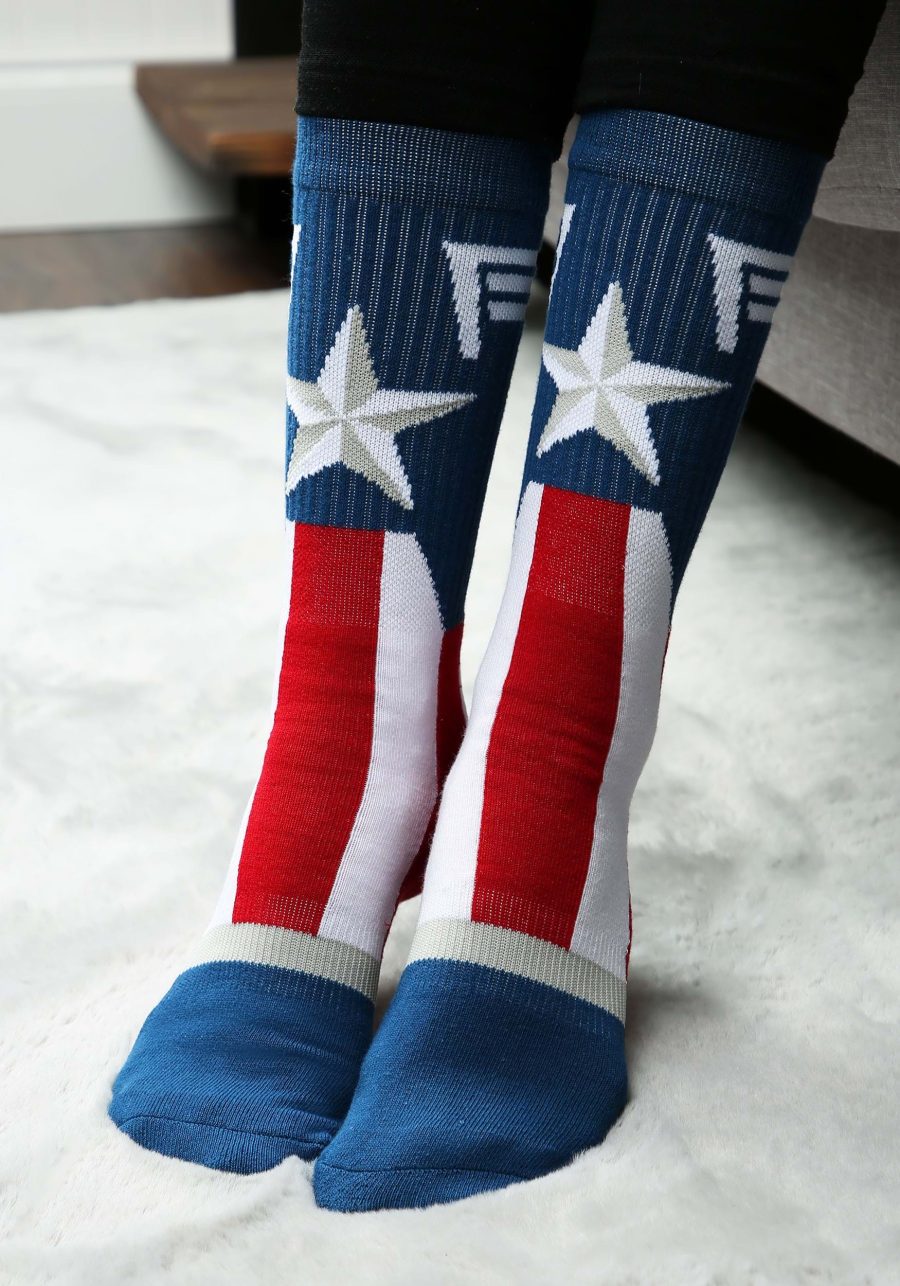 Marvel Captain America Suit Up Adult Crew Socks
