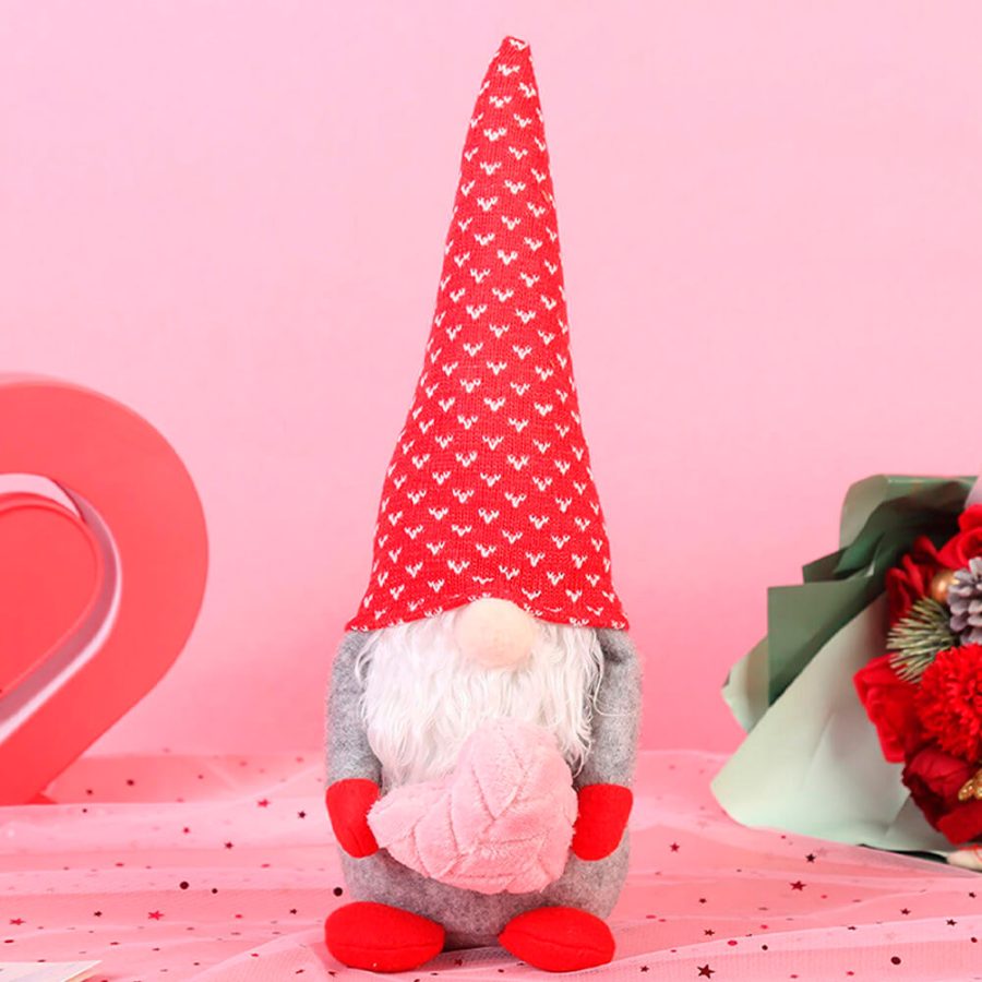 Valentine's Day Faceless Doll Decoration