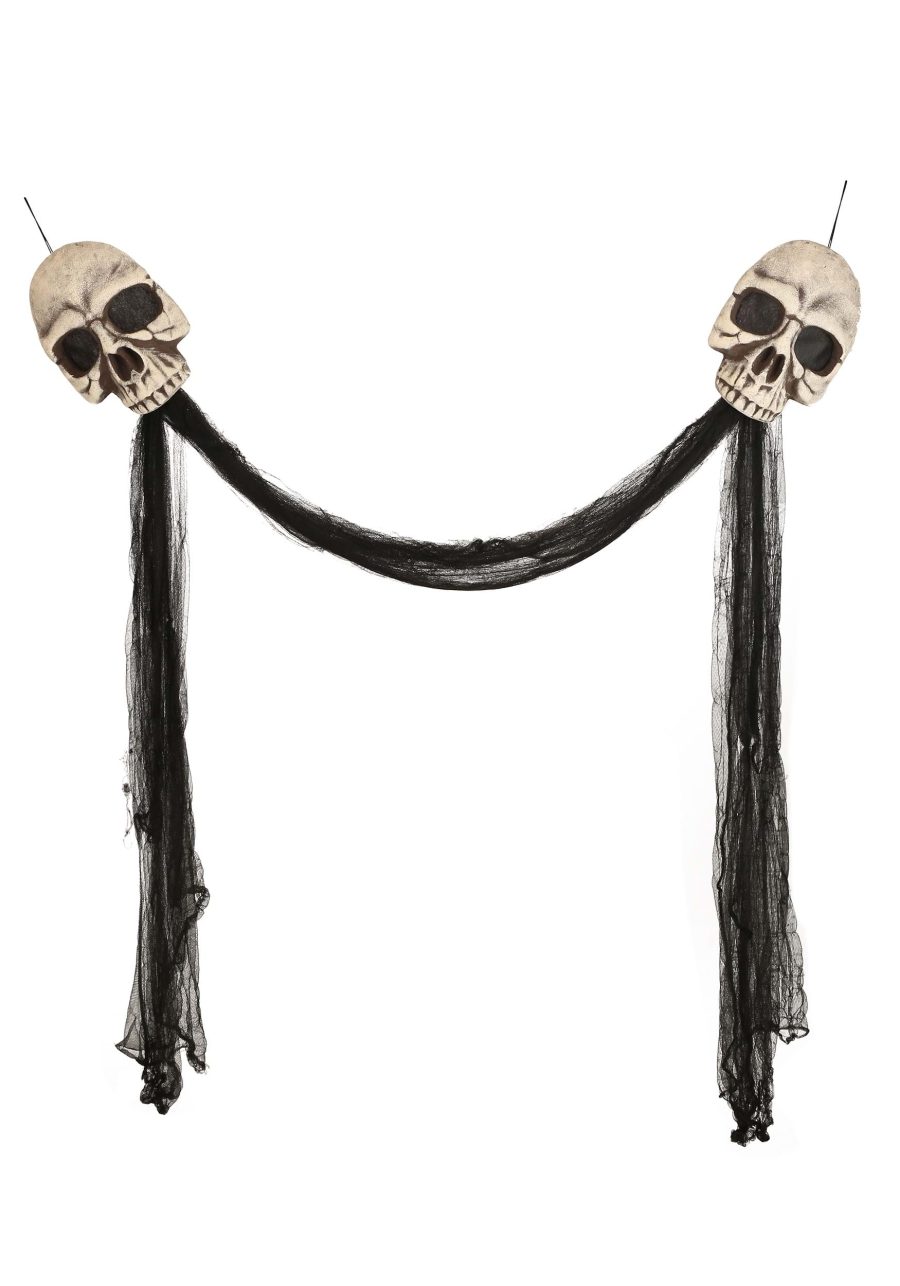 Hanging Large Skull Archway Decoration