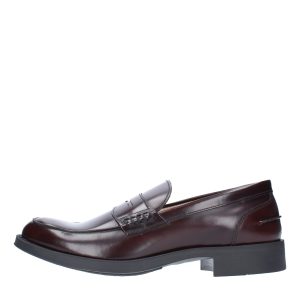 THOMPSON Flat shoes Bordeaux