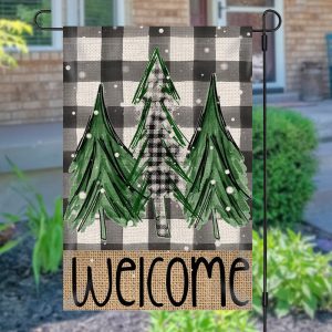 Welcome Pine Trees Checkered Christmas Garden Flag - Aperturee