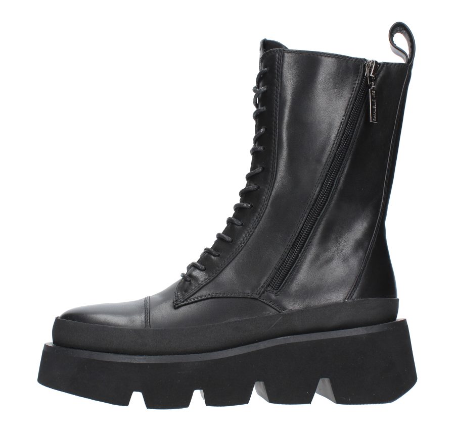 Emanuelle Vee Boots Black