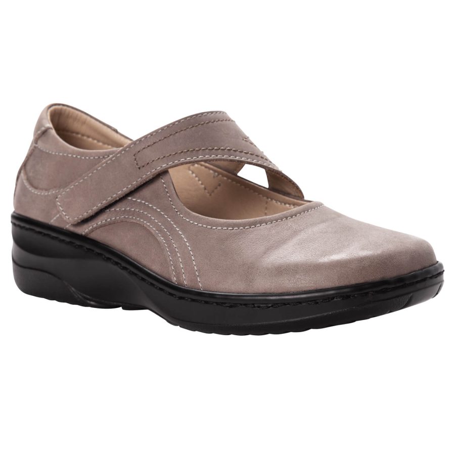 Propet Golda WCA053L Women's Comfort, Diabetic Casual Shoe - Extra Depth for Orthotics