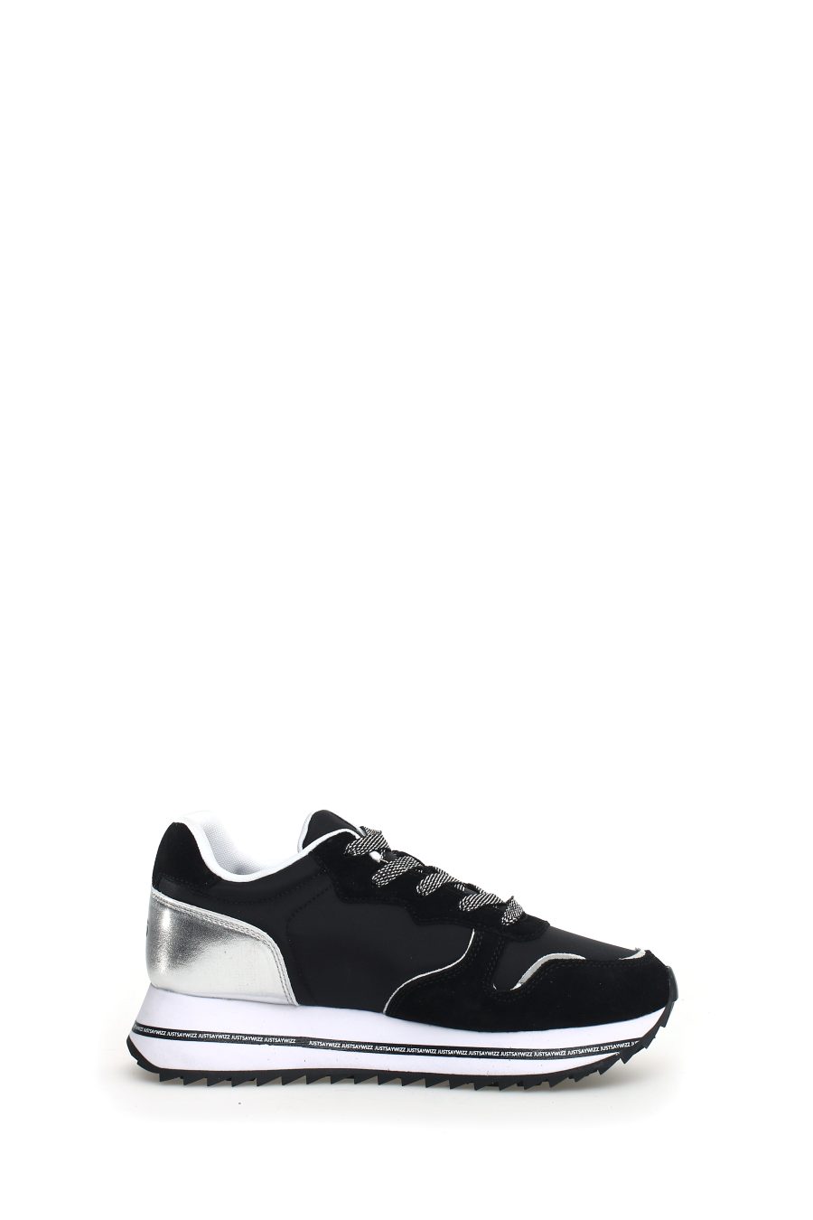 W6YZ Sneakers Black