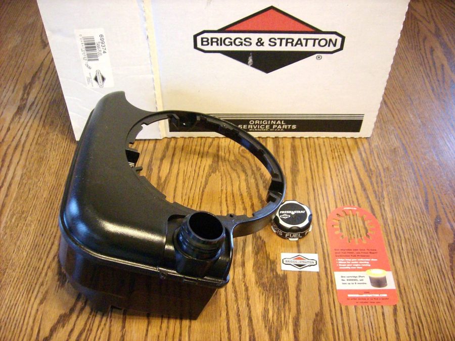 Briggs and Stratton fuel gas tank 699374 / 495224