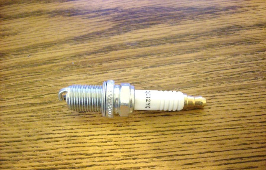 Champion spark plug QC12YC for Briggs and Stratton, Kohler 2013202, 1413203S