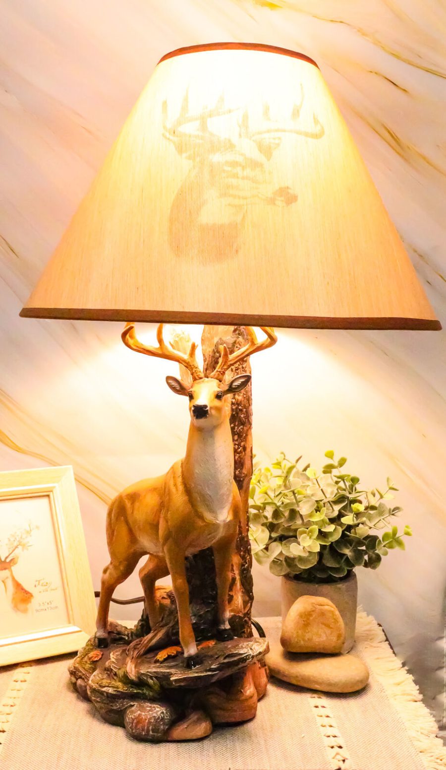 Ebros 12 Point Whitetail Deer Buck Desktop Table Lamp With Shade Wild Life