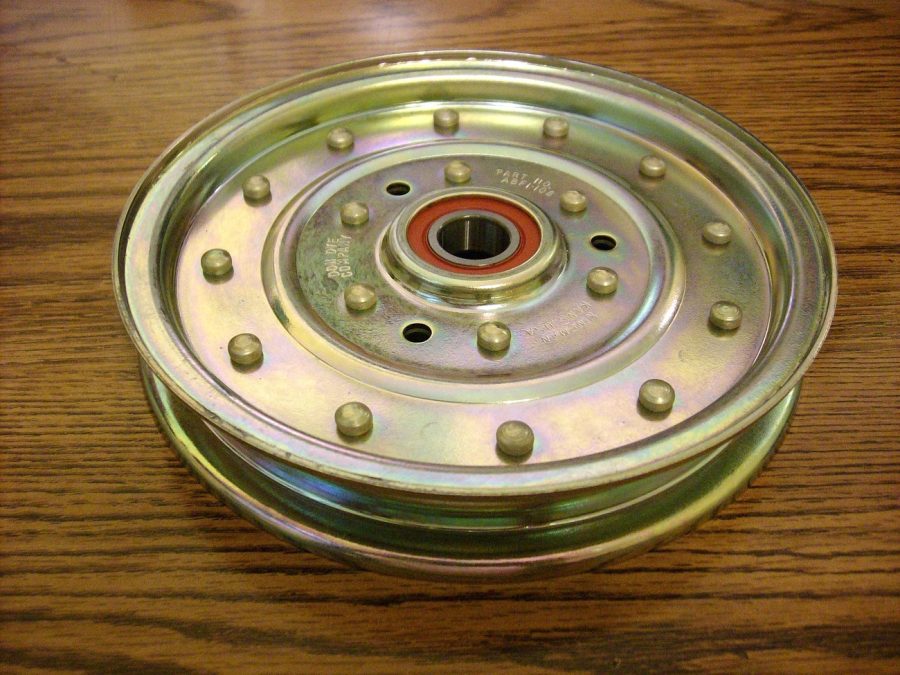 Exmark Lazer Z and Lazer XP deck idler pulley 1-633109 / 633109