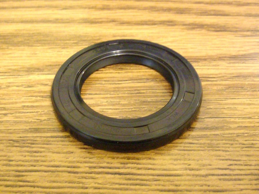 PTO Oil seal fits Kohler K241 to K361, Magnum M10 to M16