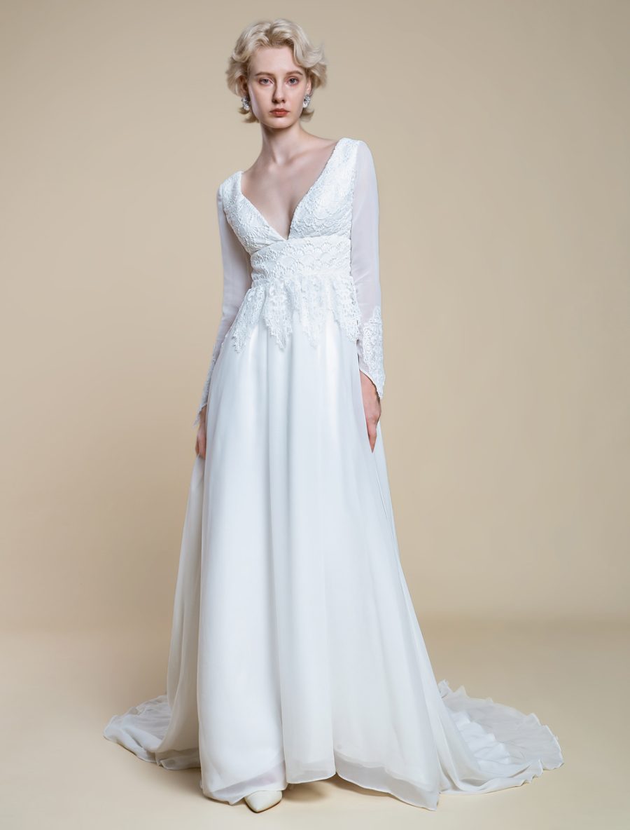 Boho Wedding Dress Polyester Lace A-Line With Train Empire Waist Zipper Long Sleeves V-Neck Ivory