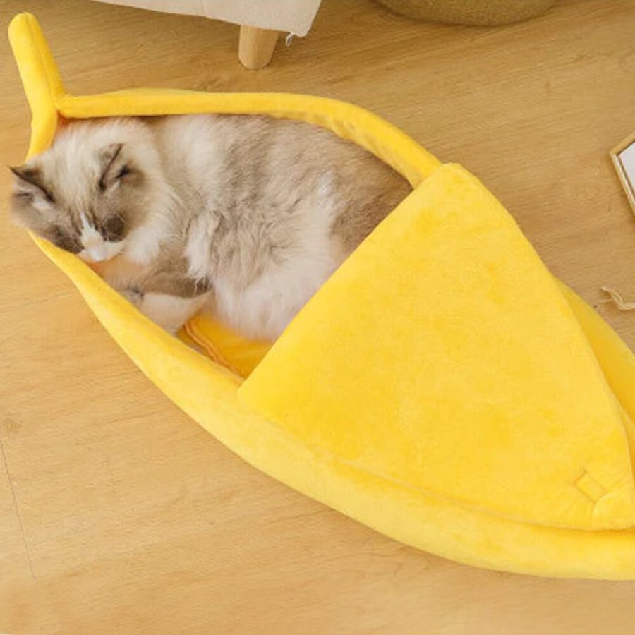 Cotton Banana Cat Bed