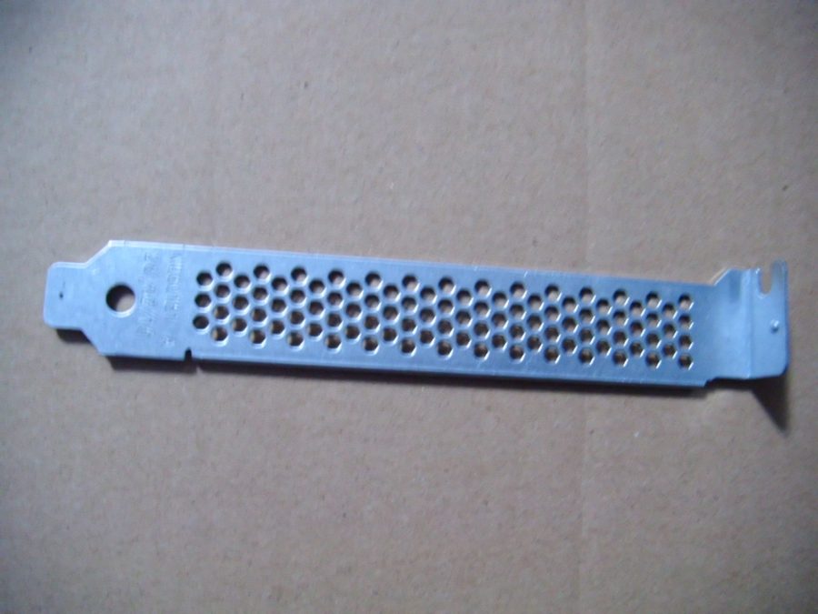 Dell 4U Alienware Area 51 R2 Desktop PCI Blank Slot Cover Full height Vent