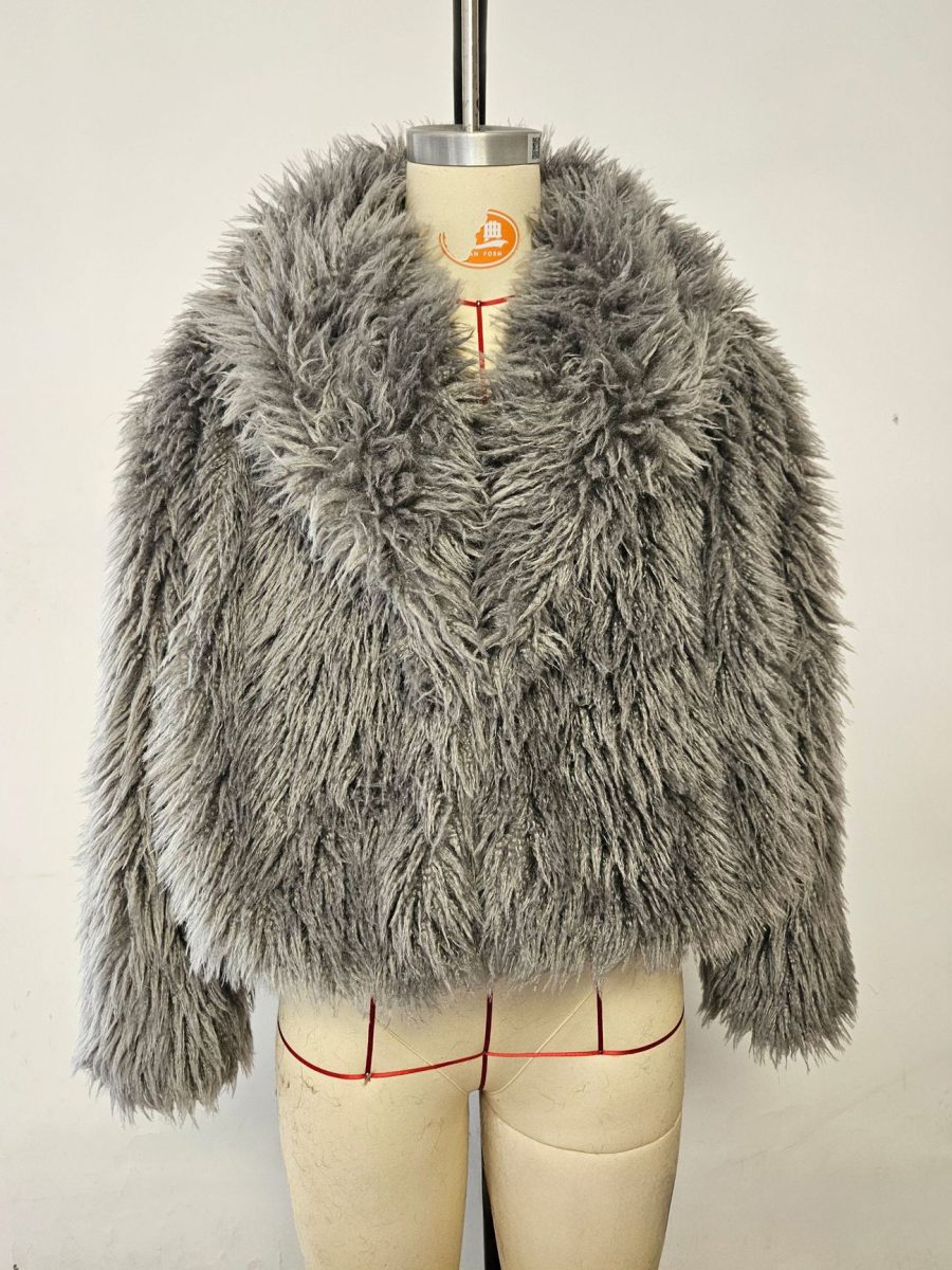 Eco-friendly Fur Coat Lapel Long Sleeves Winter Faux Fur Coat