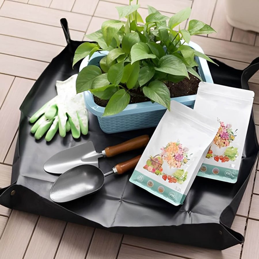 Mess-Free Gardening Working Mat