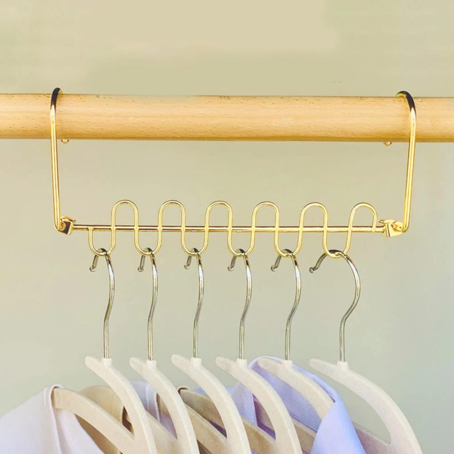 Multifunctional Magic Hanger