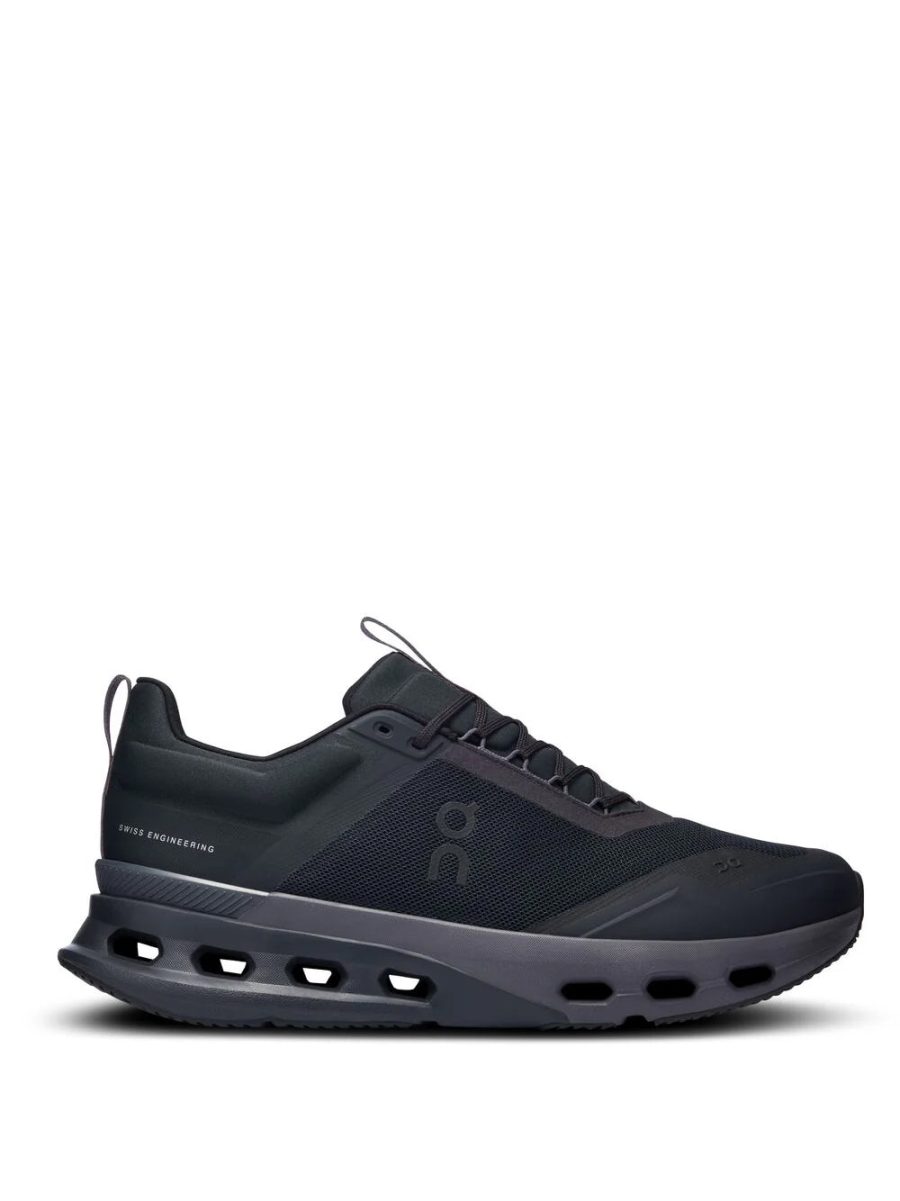 ON RUNNING Cloudnova x Running Sneakers Black/Eclipse