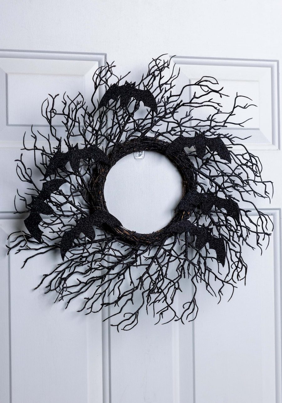 Black Bat Halloween Wreath Decoration