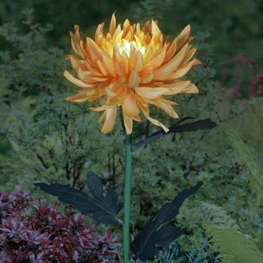 Chrysanthemum Solar Garden Stake LED