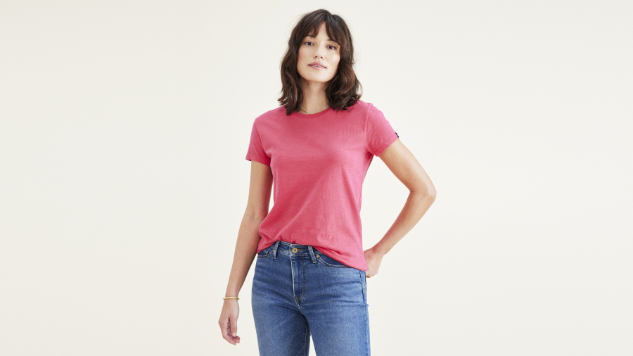 Dockers Favorite Tee Shirt, Slim Fit T-Shirt, Women's, Pink M