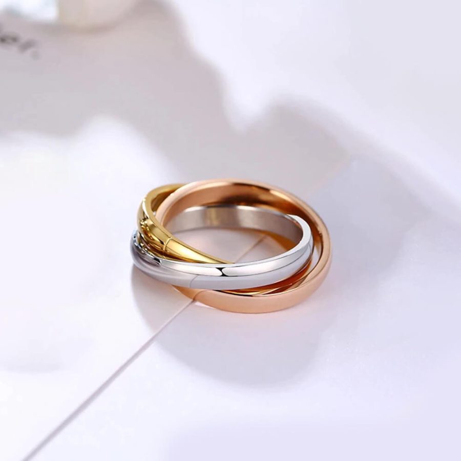 Elegant 3 Interlocked Rings