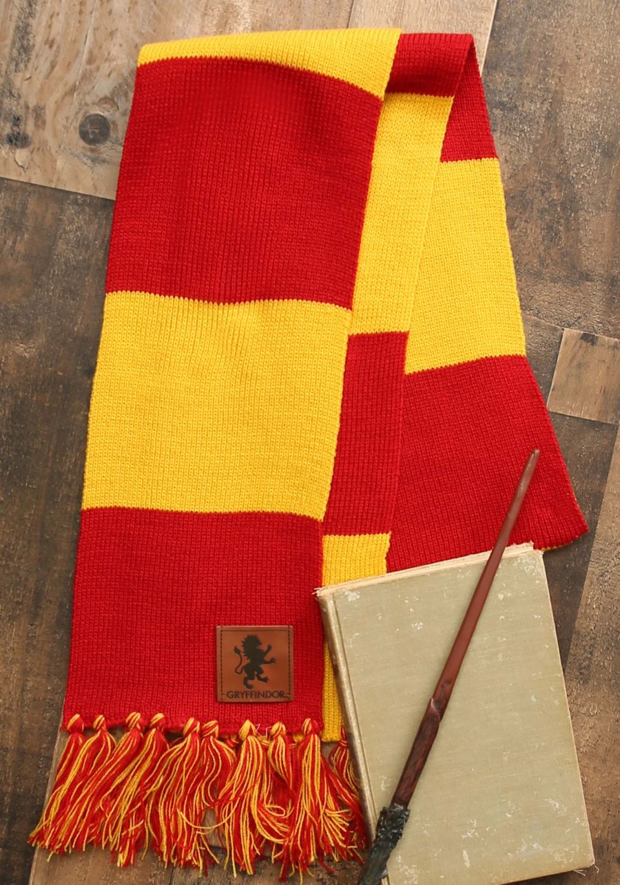 Harry Potter Gryffindor Patch Striped Scarf