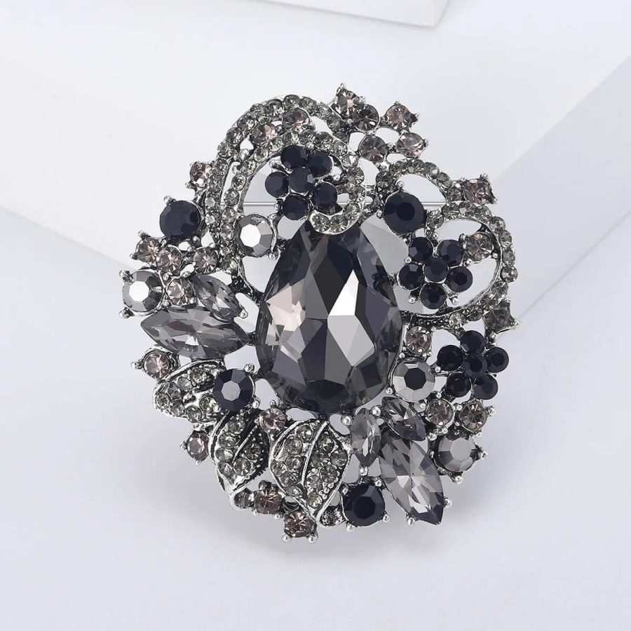 Luxurious Artificial Gemstone-Encrusted Rhinestone Brooch