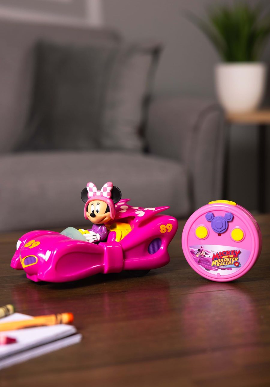 Minnie Mouse Roadster Racer Bow RC Vehicle