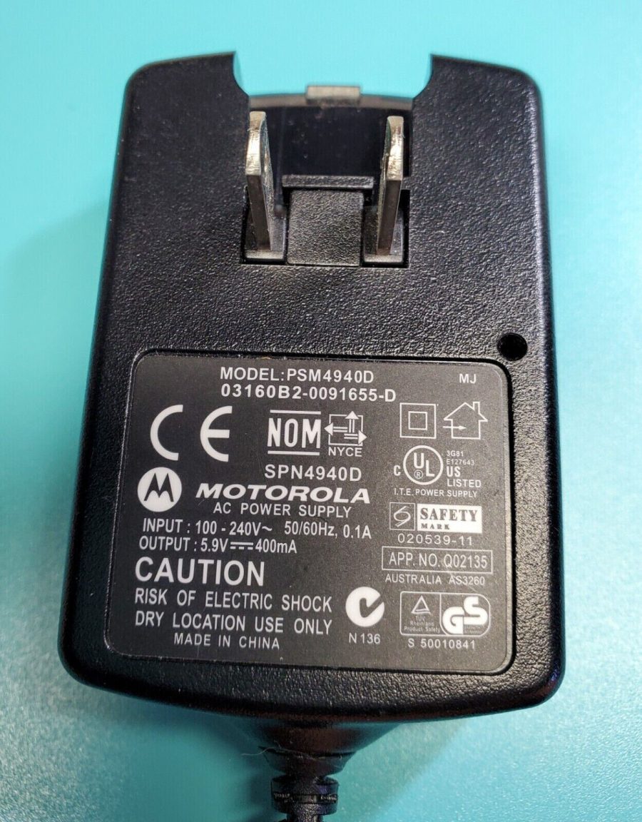 Motorola AC Power Adapter Supply SPN4940D Cell Phone Travel Wall Charger - New