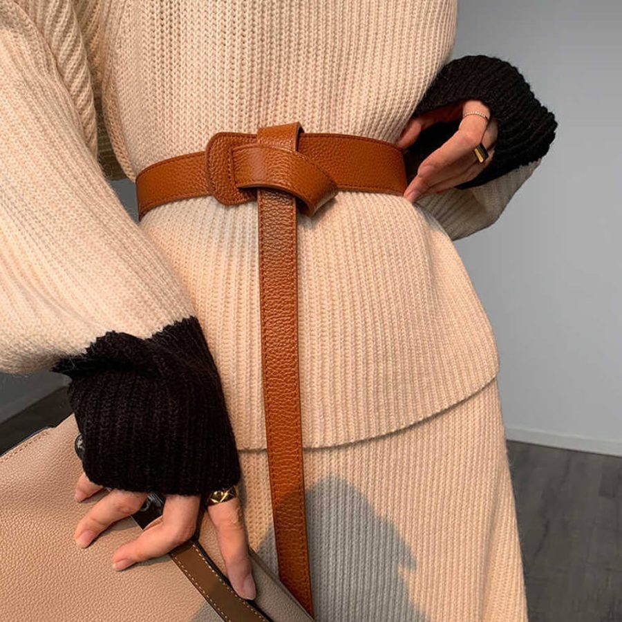 Simply Elegant Buckle-Free Knot Belt