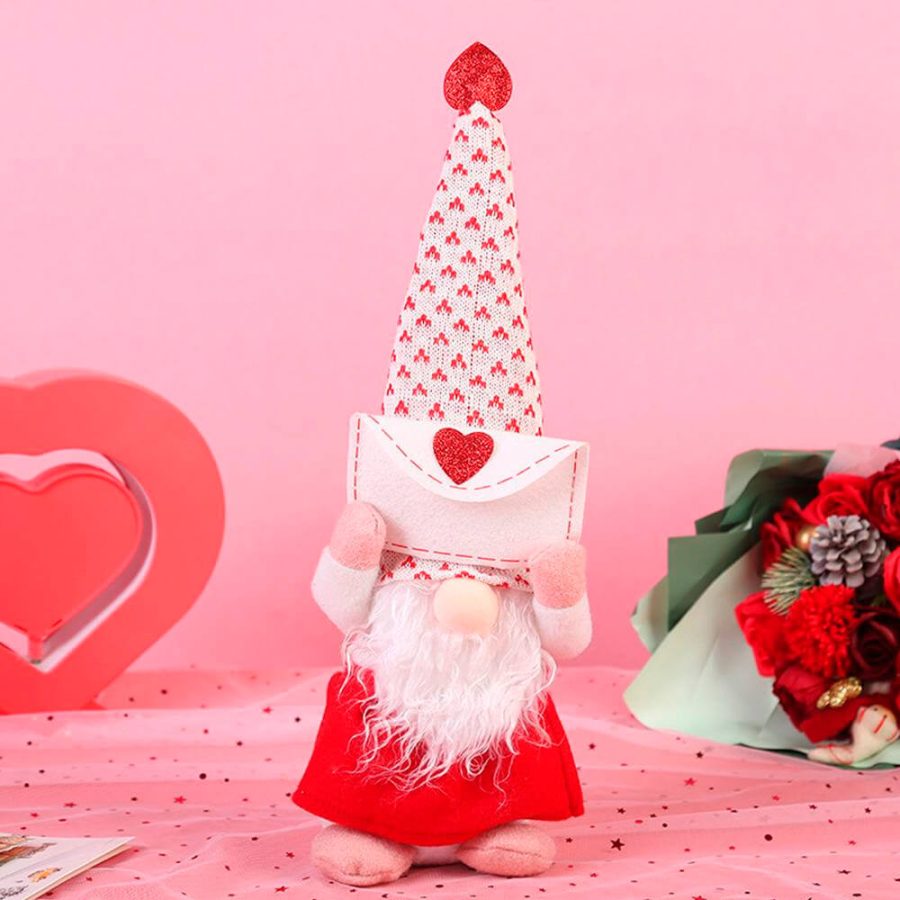 Valentine's Day Faceless Doll Decoration