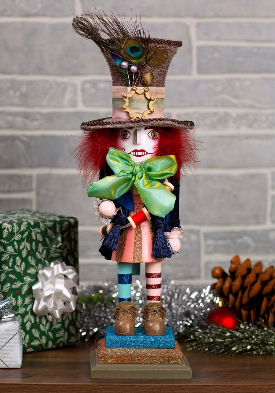 18 Hollywood Mad Hatter Nutcracker