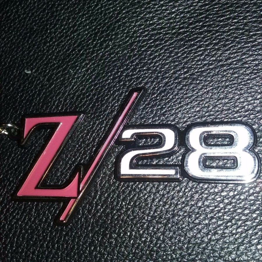 1969 69 Camaro Z/28 emblem keychain (D5)