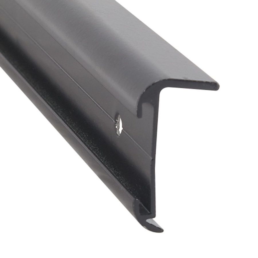 AP PRODUCTS 021-85002-16 CRNR MOLD BLK 16FT EA, Insert Corner Molding; With Insert; 1-1/5 Inch Height x 3/5 Inch Width x 16 Foot Length; Black; Aluminum; Single