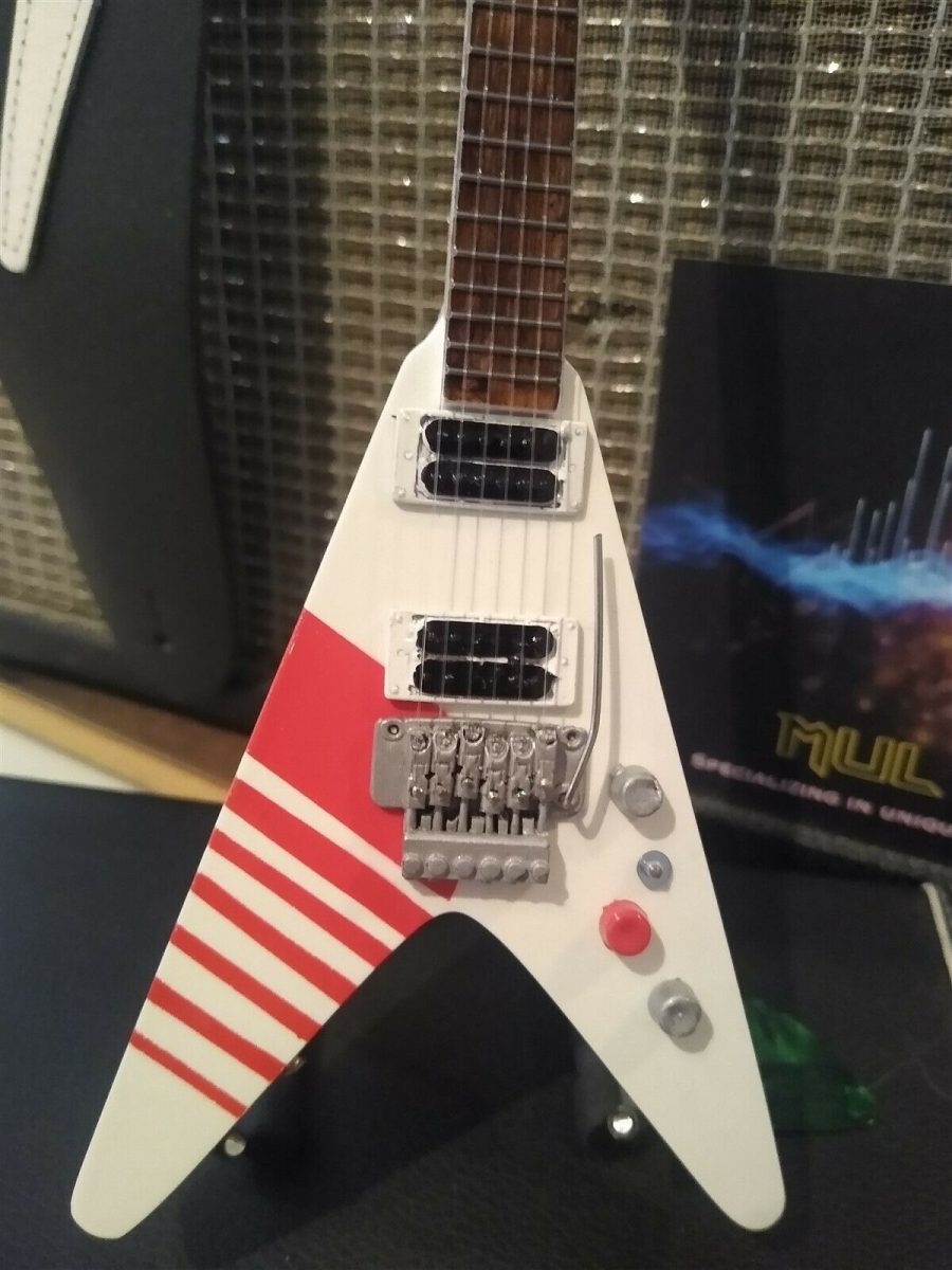 BUCKETHEAD - Jackson Flying V White 1:4 Scale Replica Guitar ~New