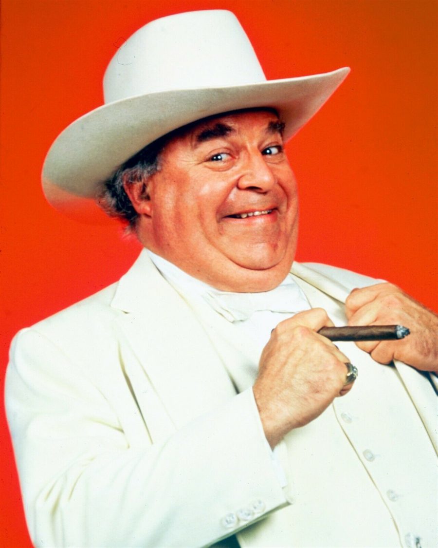 Dukes of Hazzard Sorrell Booke as Boss Hogg in white suit & stetson 8x10 photo