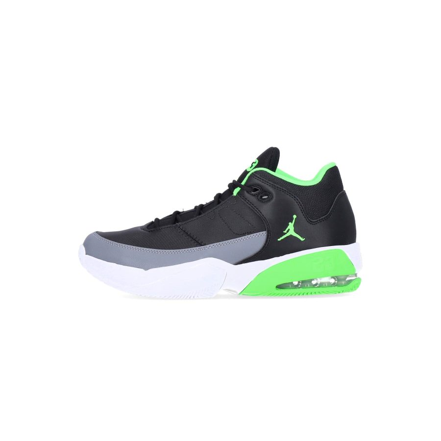 Jordan Max Aura 3 Men's Basketball Shoe