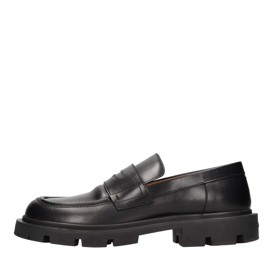 MAISON MARGELA Flat shoes Black